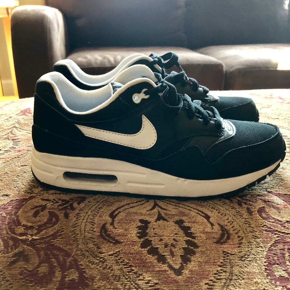 Nike air max
